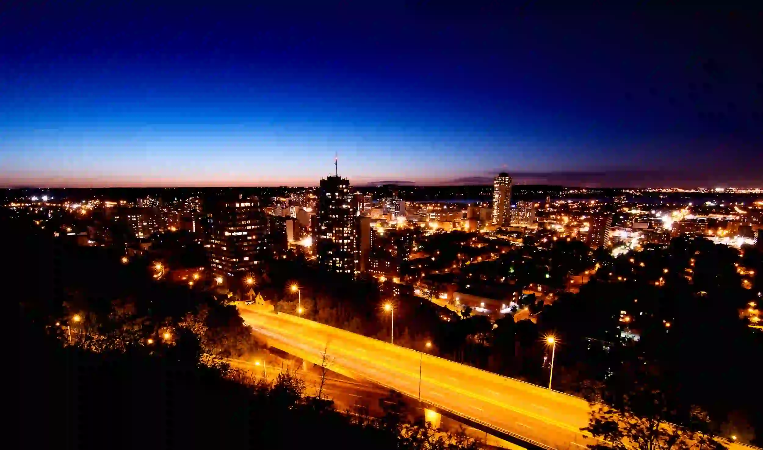 photo overlooking hamilton